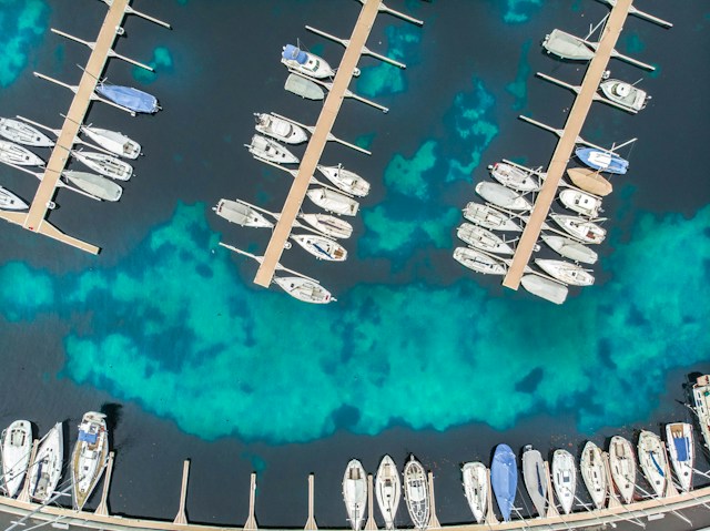 Live camera feed of South Marina showing marina vessels